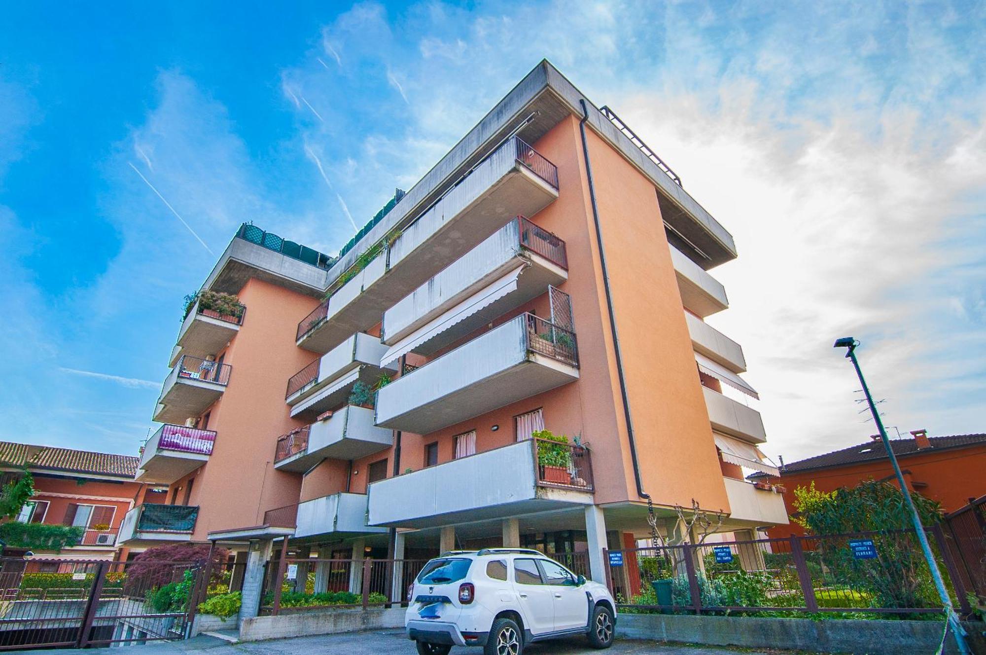 Sangiohouse - Parking & Wifi Apartment Verona Ngoại thất bức ảnh